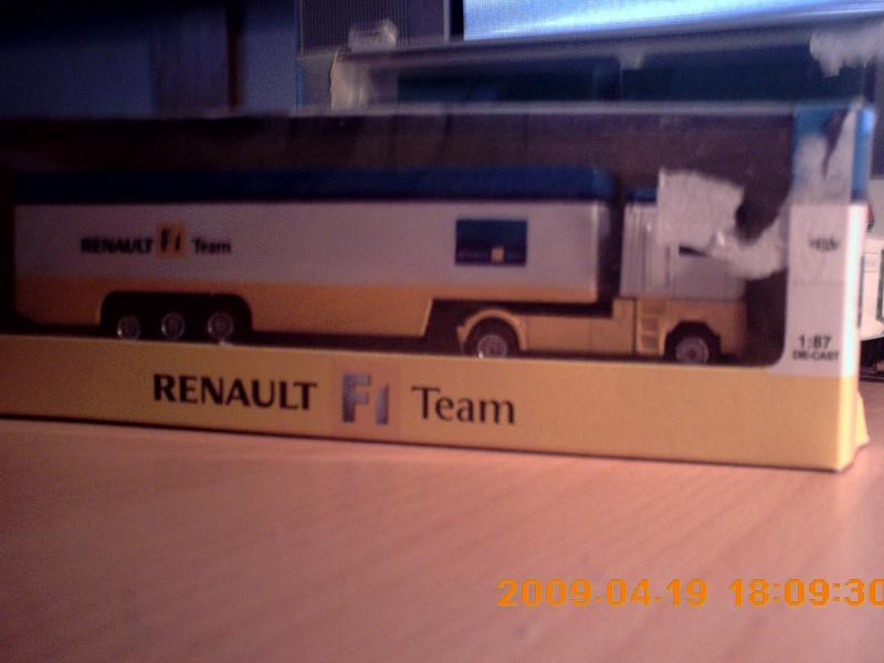 Renaultos f1 es magnum dobozban