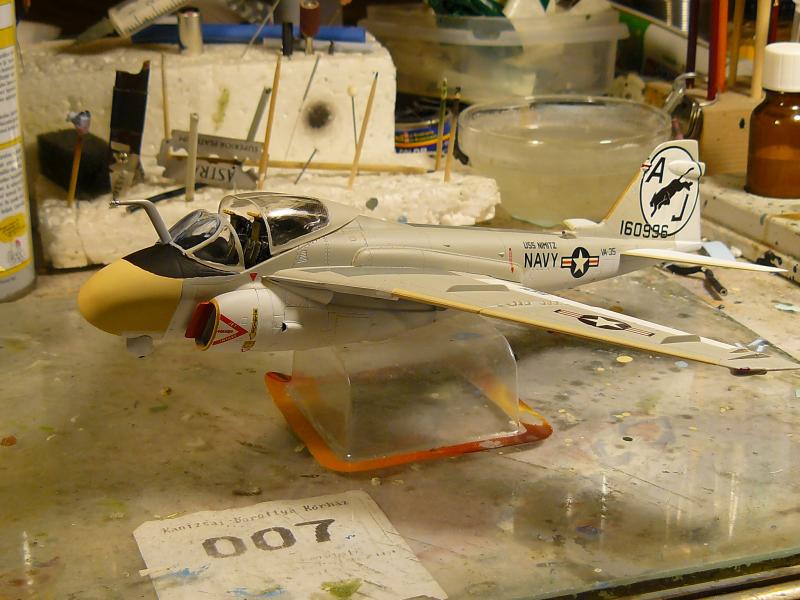 A-6E

Italeri kit Hasegawa matricákkal