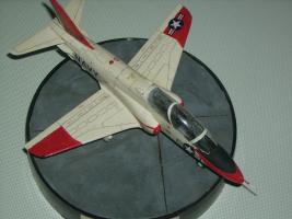 T-45 Goshawk
Kuczik Ferenc (Guliver)