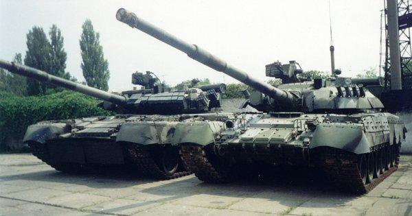 T80UD_14

T-80U(m85) és T-80U(D) (m88) 
