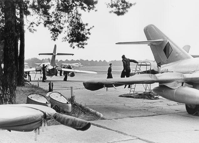 jg1MiG-17-1958-08-22