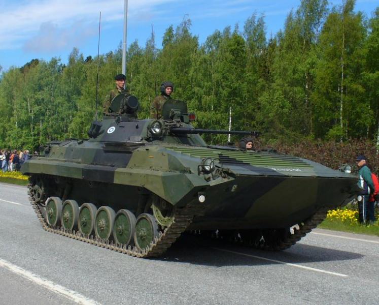 BMP-2_Finnish_army_Finland_001