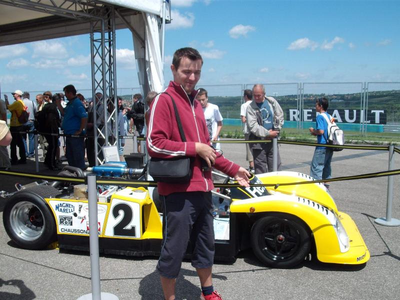 2009.április 135