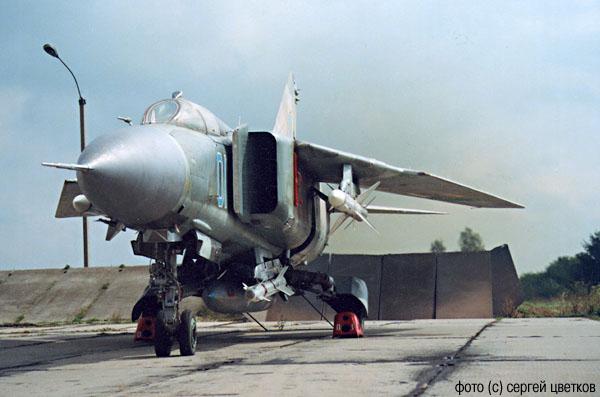 ts_mig-23mld_894iap_9-00_2