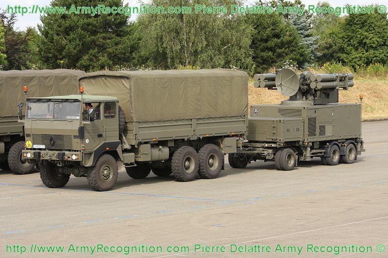 escadron_defense_sol-air_05_950_renault_truck_trm_10000_crotale_missile_d2_002