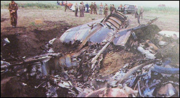 MiG-23UB no.14 roncsai