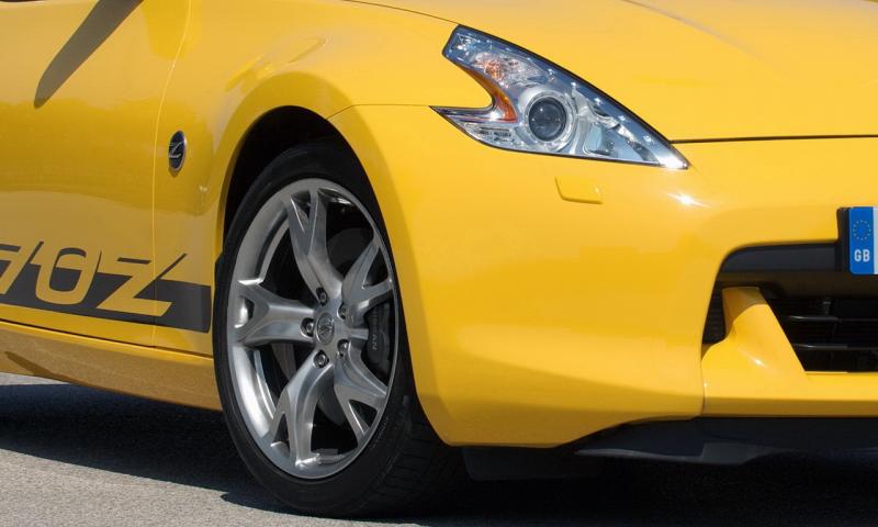 3375_Nissan-370Z-Yellow-6_n2