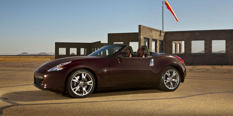 Nissan_370Z_cabrio_1_G_header1600x800