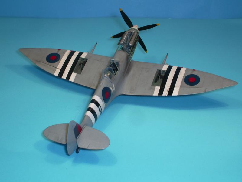 ICM 1:48 Spitfire Mk. VII