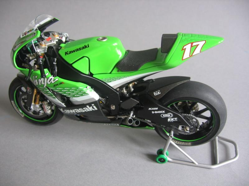 Kawasaki Ninja ZX-RR 049