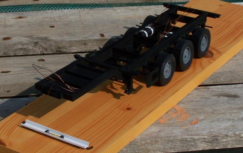 pot25

Gondoltam, milyen tuti lesz egy kinti kép.... hát izé...