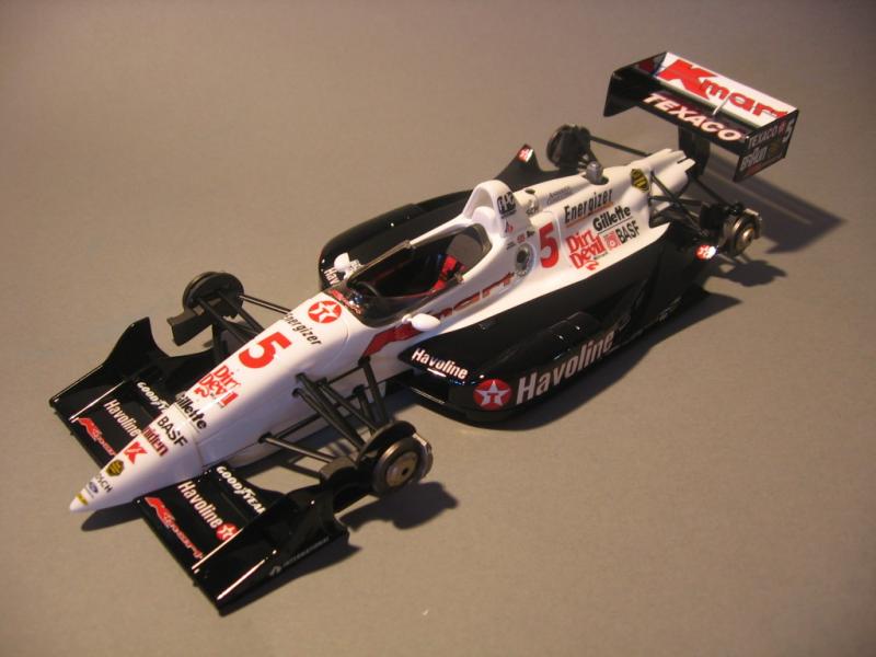 Lola 93TKmart 014