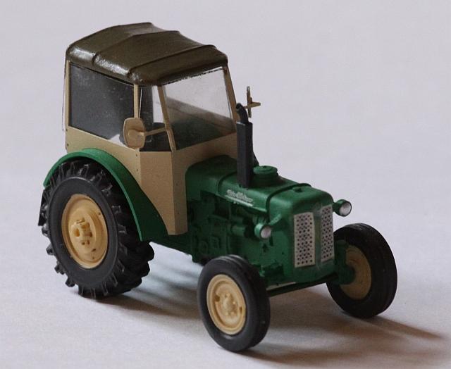 ZETOR Super 50 mit Kabine
