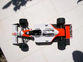 Mclaren MP 4/4