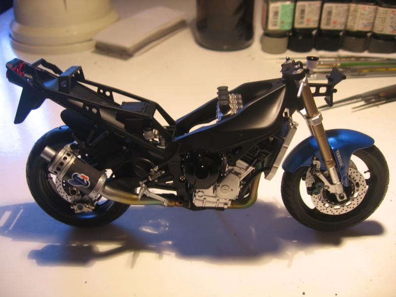 Yamaha R1 001