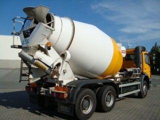 bouwmachines-betonmixer-MERCEDES-BENZ-AXOR-2633-6X4--3_big--09121206015257051600[1]