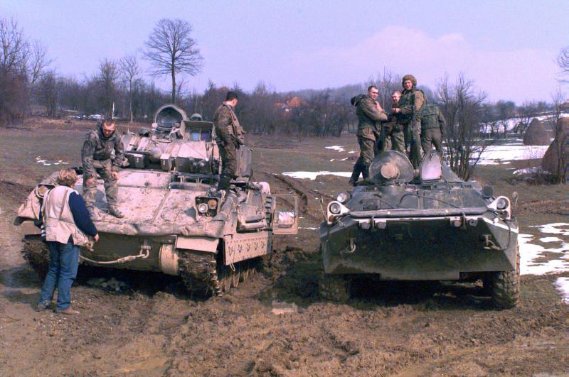 BTR-80 - Bradley

Operation Joint Endeavor