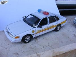 Ford Crown Victoria, 1/25

Lindbergh