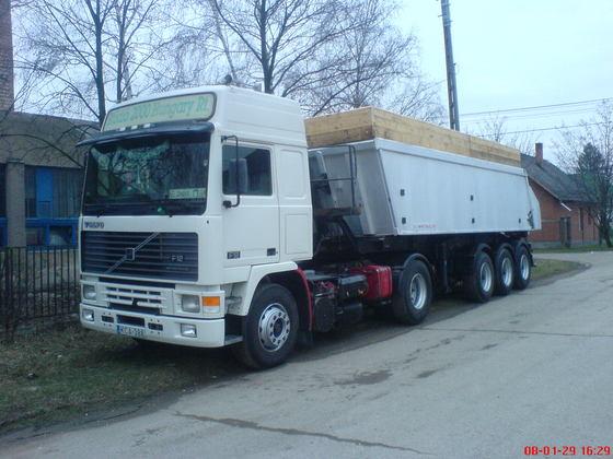 Volvo F széria :)  (L)