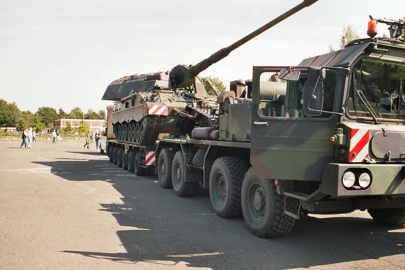 pzh2000_11_of_12