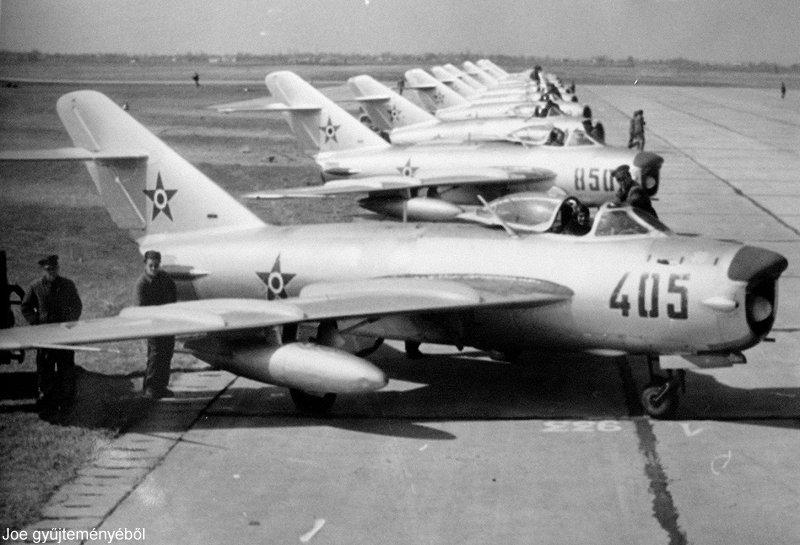 Mikojan-Gurjevics-MiG-17-405-1