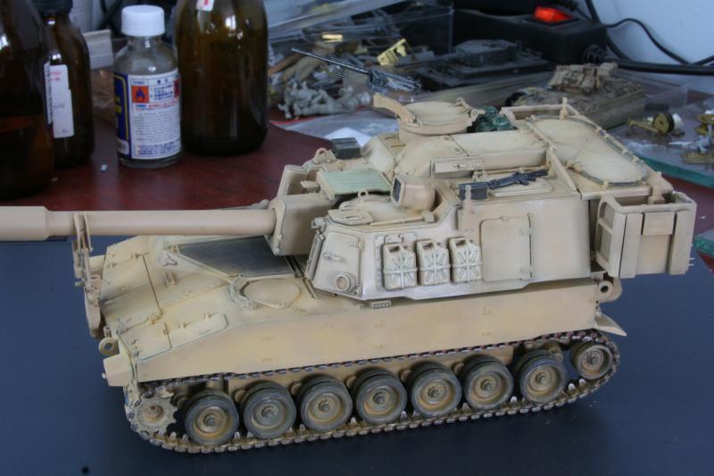 M109A6 Paladin2