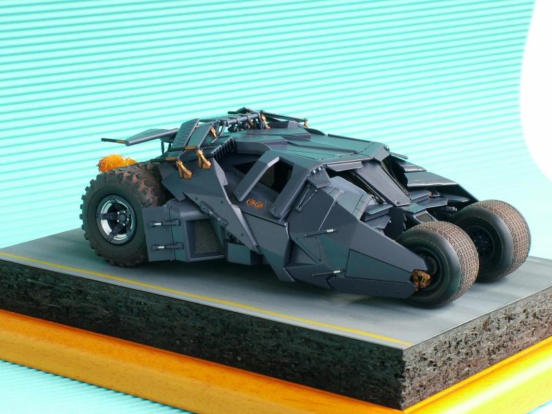 batman begins batmobile 007