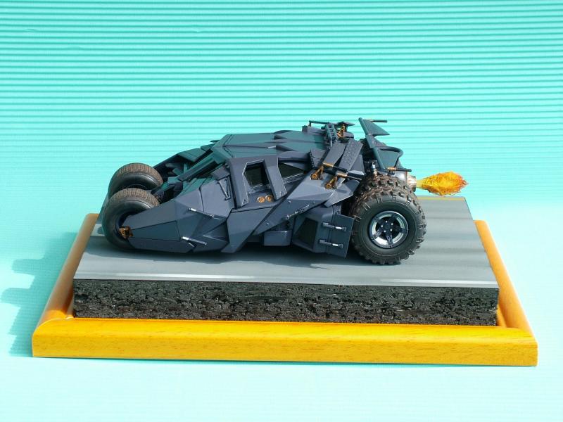 batman begins batmobile 029