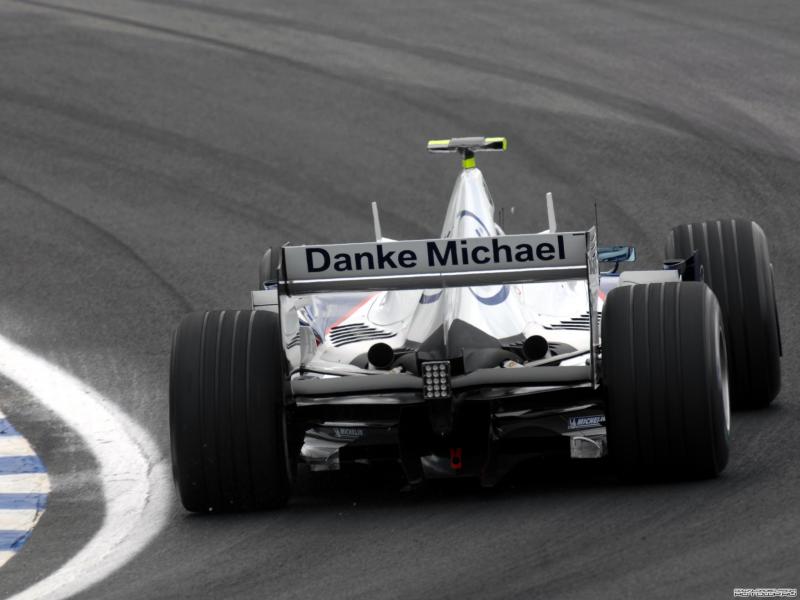 autowp.ru_bmw_sauber_f1-06_17[1]