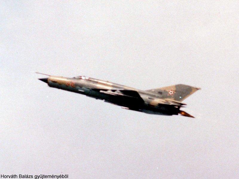 MiG-21-46-1