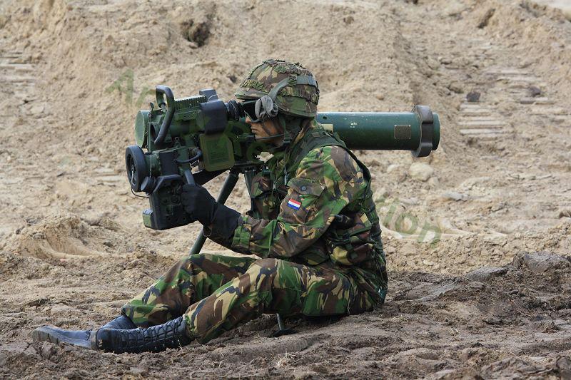 spike_anti-tank_missile_system_landmachtdagen_dutch_army_open_day_2010_netherlands_havelte_001