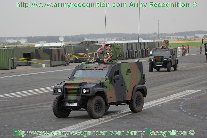 PVP_small_protected_vehicle_511eRT_regiment_du_train_14_juillet_july_2010_military_parade_defile_militaire_france_french_army_003