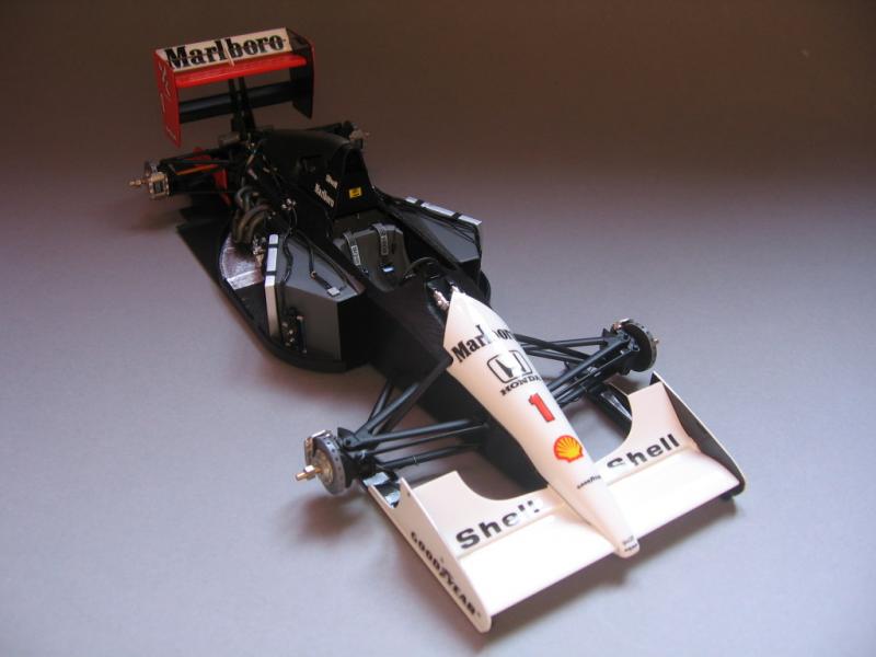 Mclaren MP4-6 030