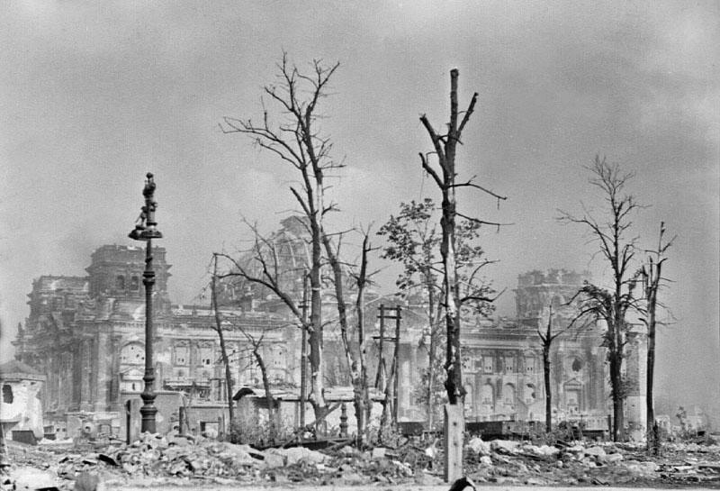 Reichstag 1945 május