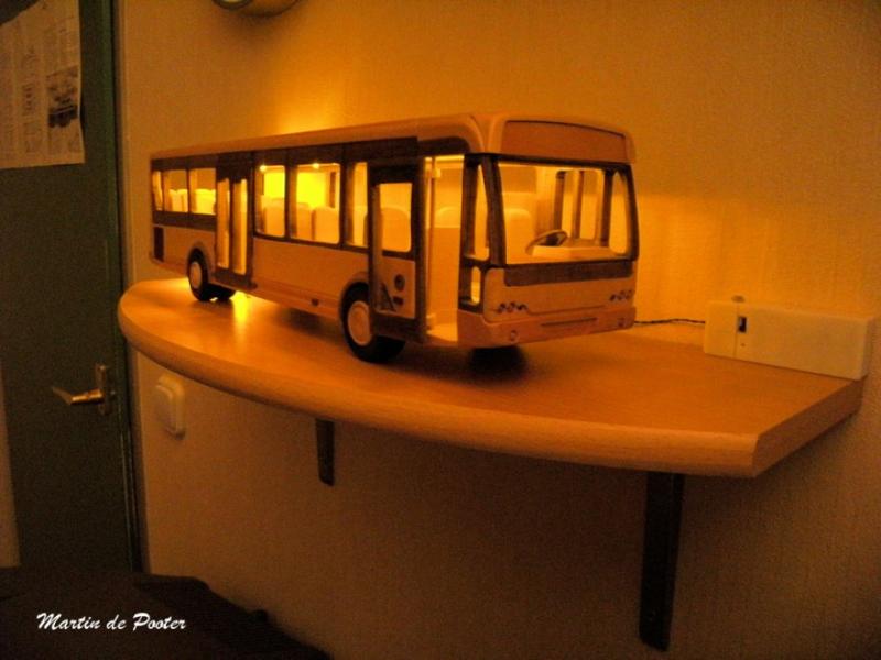Busz

megvilagitva