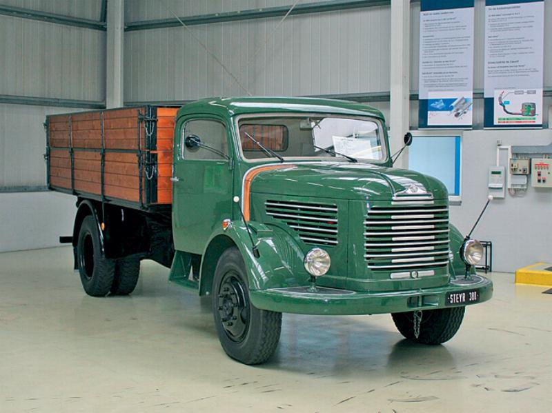 STEYR D 380  Forrás Gools autorevu.hu