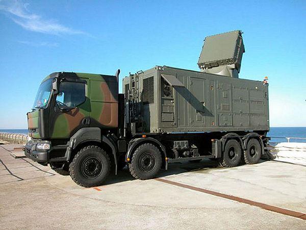 Eurosam_SAMP-T_radar_module_Arabel_Renault_truck_MBDA_France_French_army_004