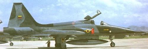 F-5AcamuflajeCAF