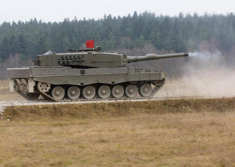 Leopard-2A4