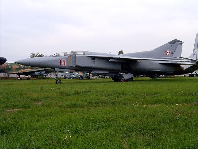 MiG-23UB