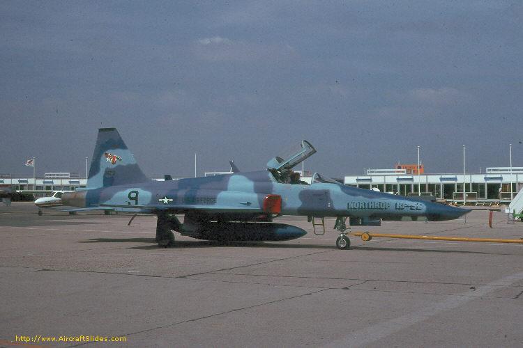 9 RF-5 11420 1979