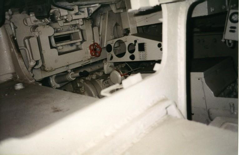 TIGER I interior2