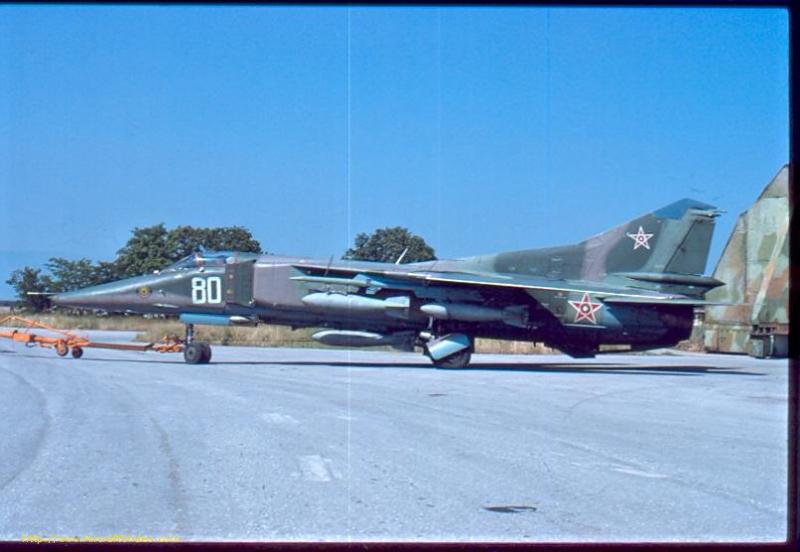 MiG 23 80 old red star Bulgarian AF