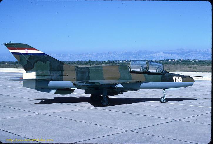 MIG-21U 195 Croatian AF in Nov-1995