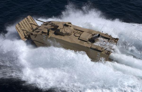 EFV_Expeditionary_Fighting_Vehicle_amphibious_tracked_armoured_vehicle_United_states_US-Army_017