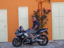 Saját Kawasaki ZX6R Nínja.szeretem!!!