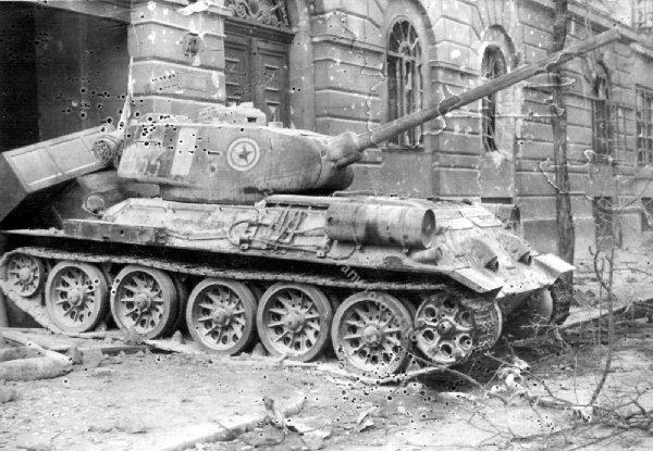 Kilőtt tank (T-34)