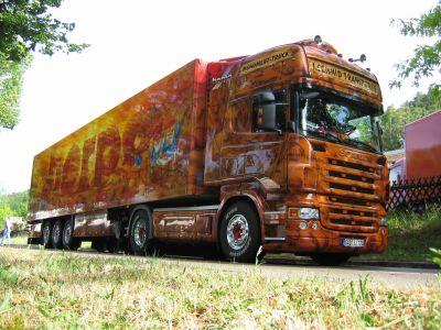 normal_Scania_R_herpa_monument_03