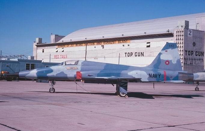 43co F-5E, 159881, NFWS (top gun), Feb 77