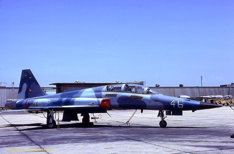 46bj F-5F 160564 546 FWS (1978)